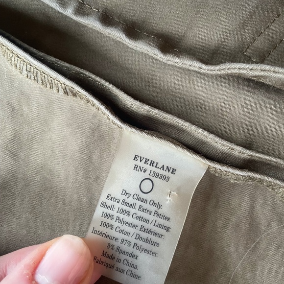Everlane Swing Trench in XS, Olive - Picture 3 of 6